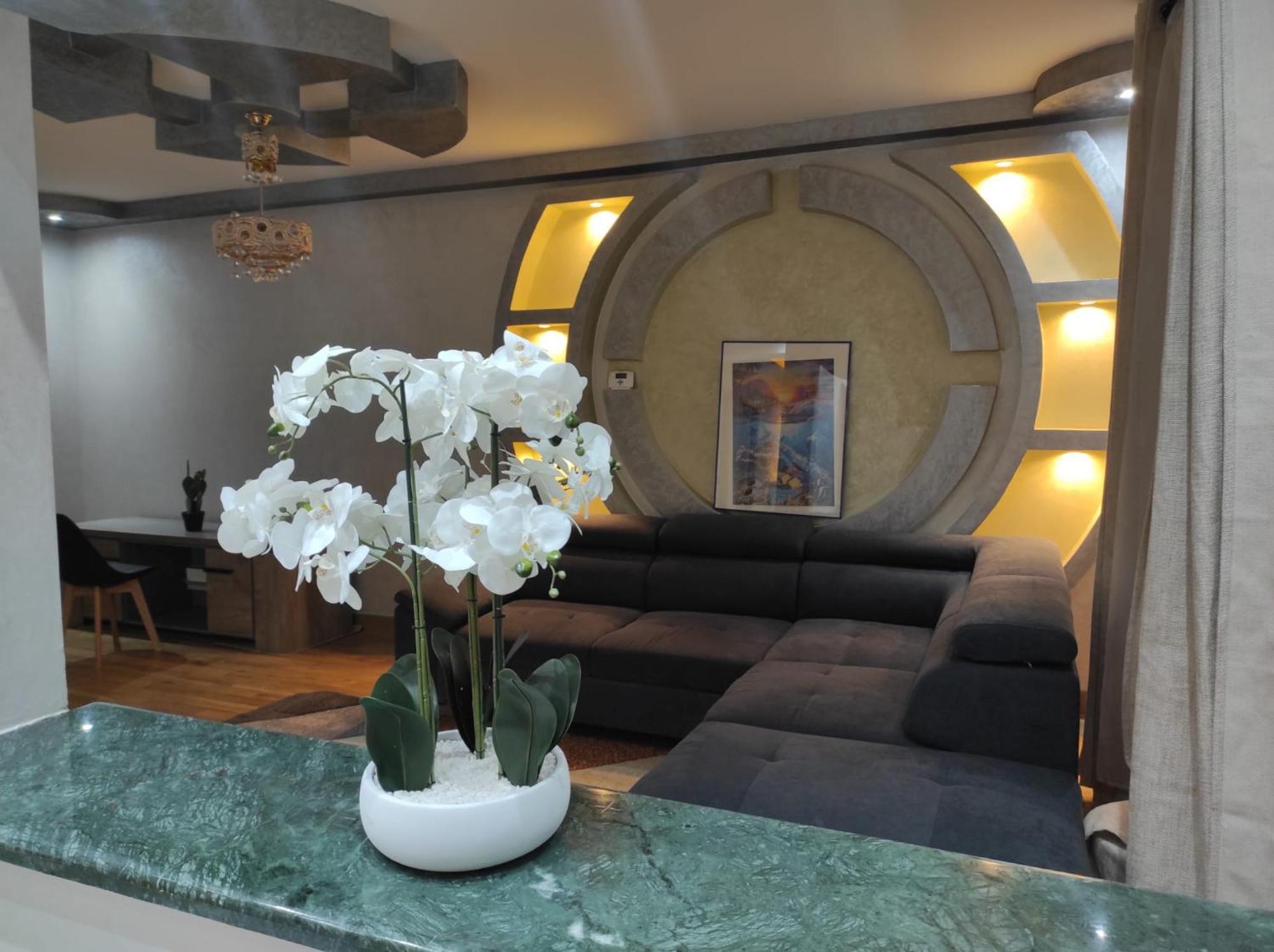Maison Elegante Et Spacieuse エクアン エクステリア 写真